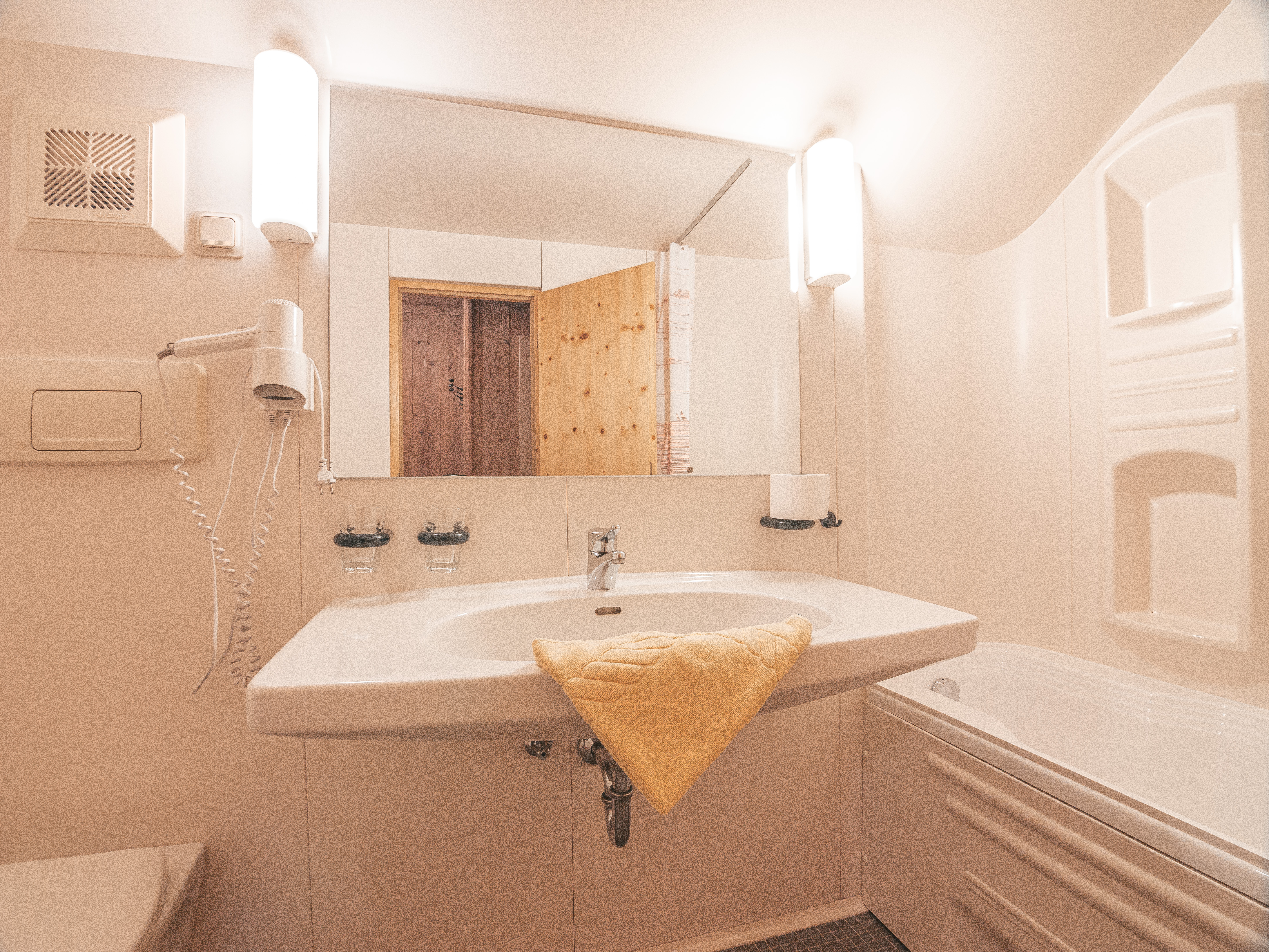 Doppelzimmer "Hüttenstil"